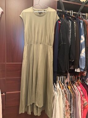 Donna Karan Olive Green Cap-Sleeve Maxi Dress
